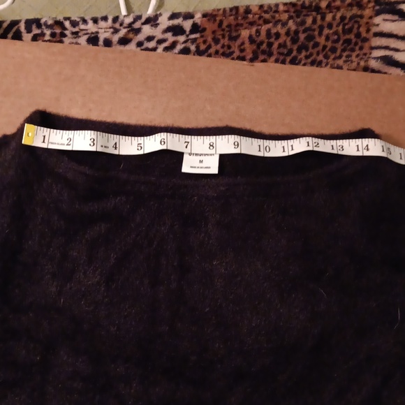 Women's Gymshark fuzzy shirt size M - Picture 6 of 8